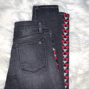 Miss Me Vintage Embroidered Denim Skinny Jeans 27